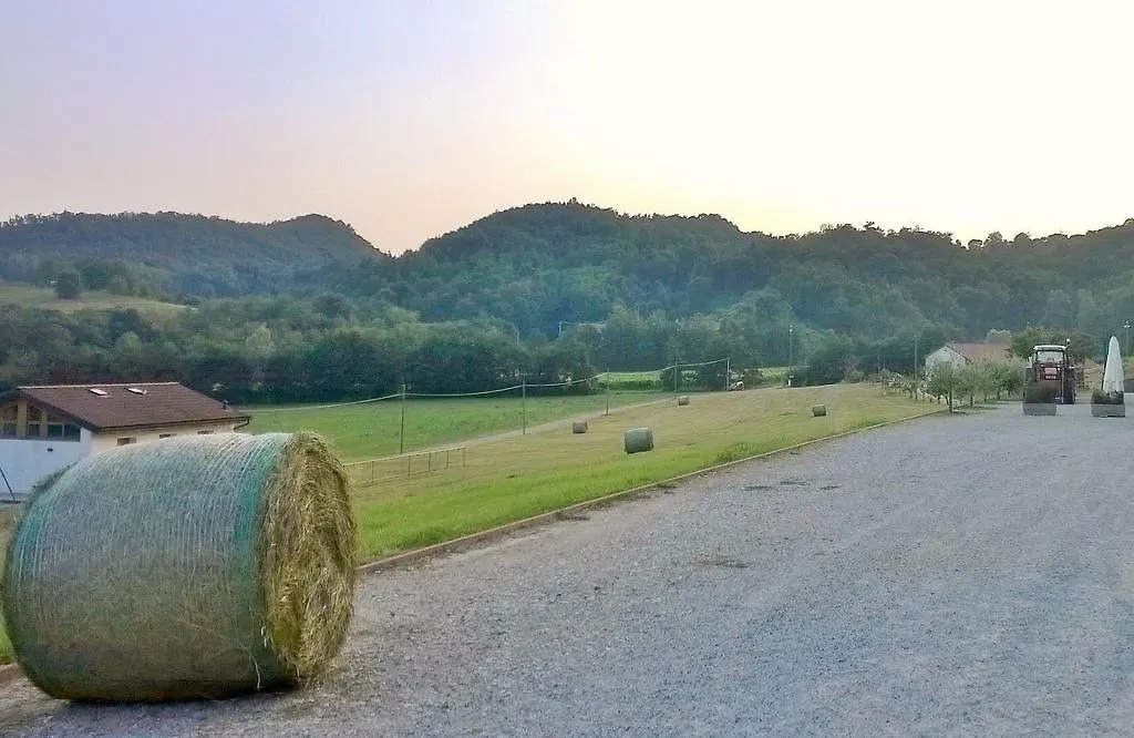 Agriturismo Mazzeracca Bassano del Grappa 0*,  Italia